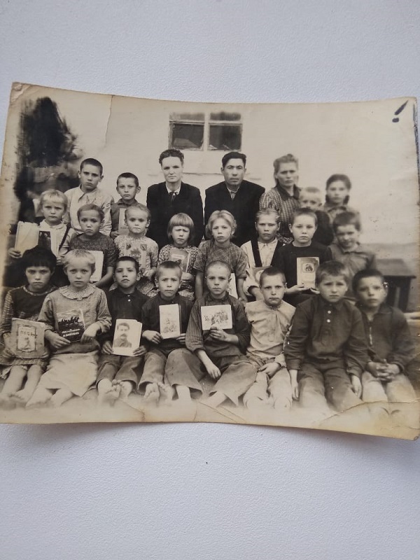 Второкаменская семилетняя школа, 1960 г.